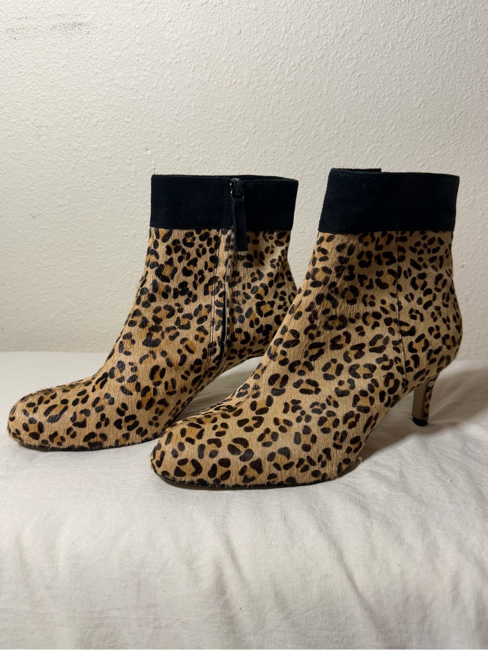 Kate Spade New York Leopard Calf Hair Ankle Boots Booties Womens 7.5M